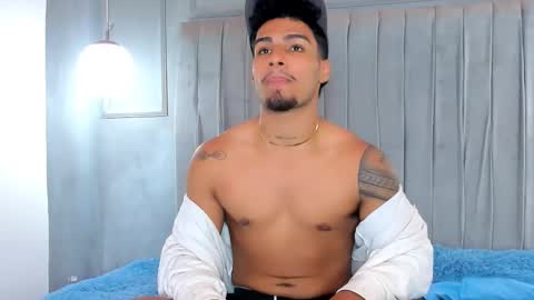 Yoi Olimpo online show from 03.05.25