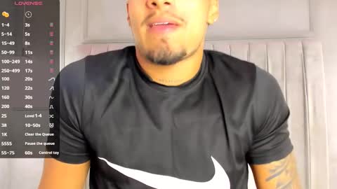 Yoi Olimpo online show from 03.06.25