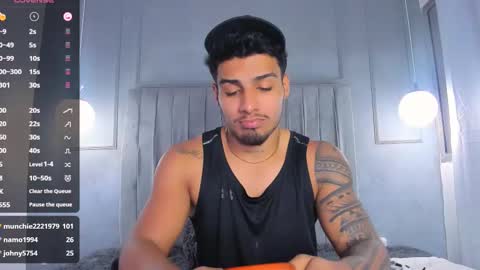 Yoi Olimpo online show from 03.10.25