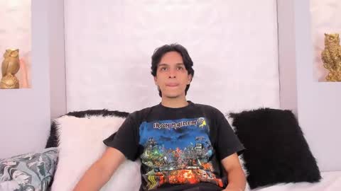 Yoiirchi online show from 04.18.26