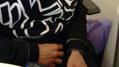 yokaxondoo online show from 03.17.26