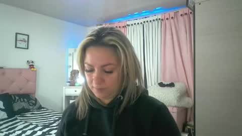 yokiko online show from 09.12.25