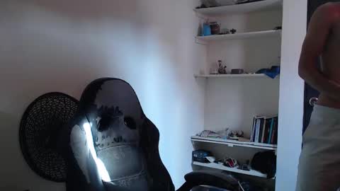 YGN Malu online show from 10.19.25