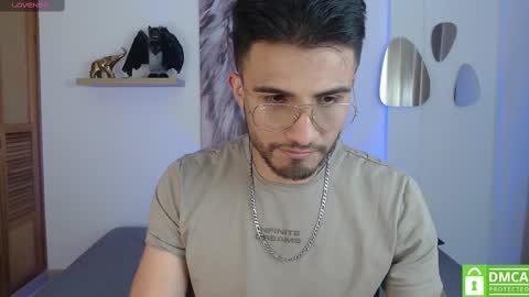 yoshy_man online show from 01.28.25