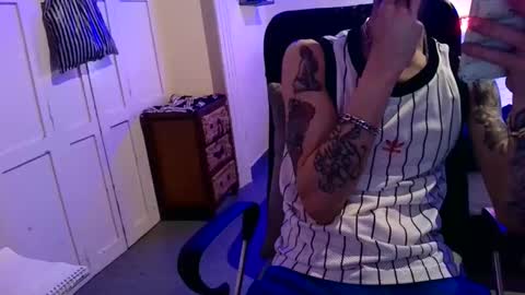 Snapshot of yosoyplex91 chatting on 03.02.25 AlexBlack online show from 03.02.25