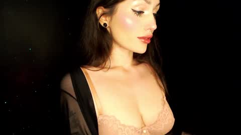 Sophie online show from 12.09.24