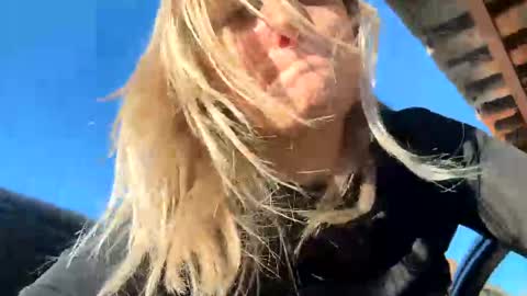 Snapshot of you_love_melisa chatting on 01.17.25 private on 18 per minute start private 500 tokensOnlyfans online show from 01.17.25