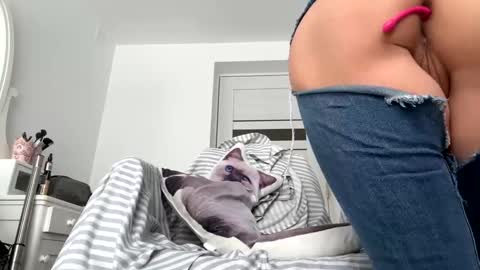 Snapshot of you_love_melisa chatting on 02.17.25 private on 18 per minute start private 500 tokensOnlyfans online show from 02.17.25