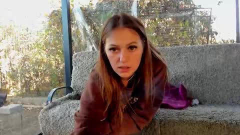 Snapshot of you_love_melisa chatting on 11.03.25 private on 18 per minute start private 500 tokensOnlyfans online show from 11.03.25