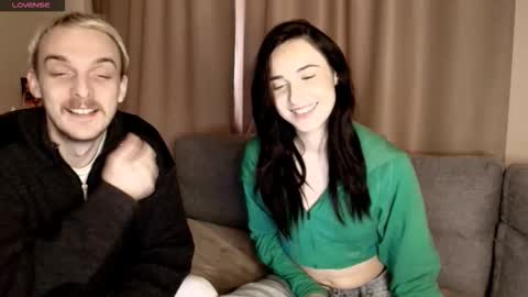 Snapshot of you_so_sweet chatting on 10.05.25 LexieNate online show from 10.05.25