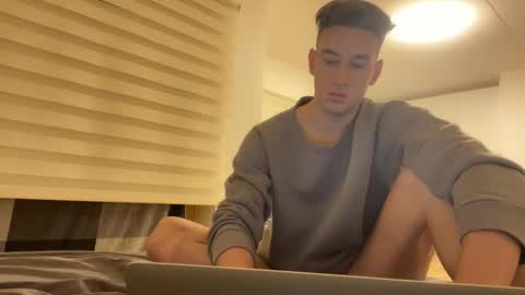 Snapshot of youcan__ chatting on 11.10.25 youcan__ online show from 11.10.25