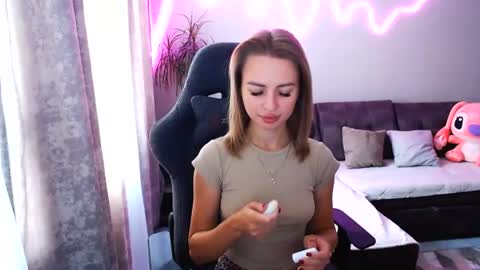 Bella online show from 07.18.26