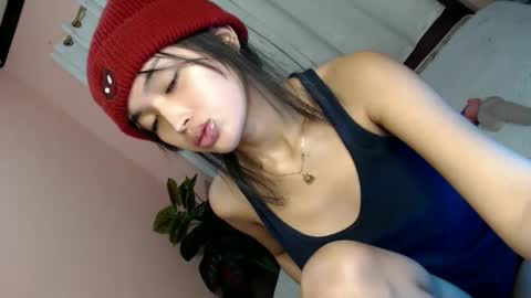 Snapshot of yougotelise69 chatting on 01.13.25 HAPPY BIRTHDAY TO ME online show from 01.13.25