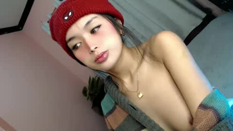 Snapshot of yougotelise69 chatting on 01.23.25 HAPPY BIRTHDAY TO ME online show from 01.23.25