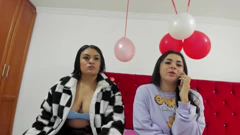 Snapshot of youlittle_perverts chatting on 02.23.25 Annie Elizabeth online show from 02.23.25