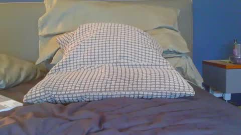 YouMustNotKnow online show from 01.12.25