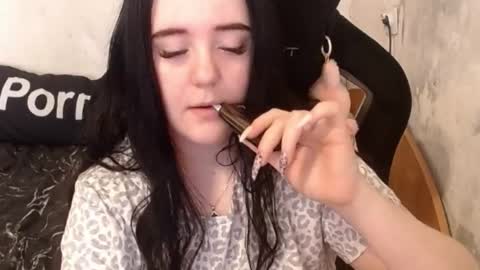 your_8a8y online show from 10.07.25