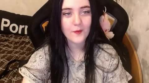 your_8a8y online show from 10.21.25