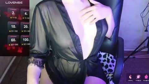 Snapshot of your__passion chatting on 12.13.24 Im ur Passion online show from 12.13.24