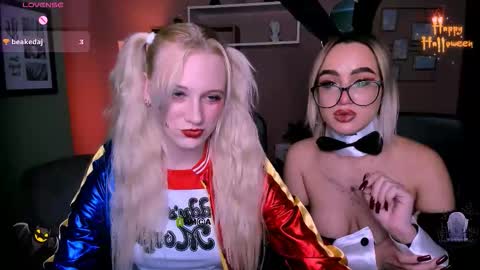 Snapshot of your_bunny12 chatting on 10.31.25 your bunny12 online show from 10.31.25