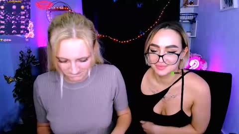 Snapshot of your_bunny12 chatting on 11.26.25 your bunny12 online show from 11.26.25