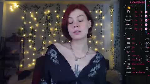 Snapshot of your_corvus chatting on 03.05.25 your_corvus online show from 03.05.25