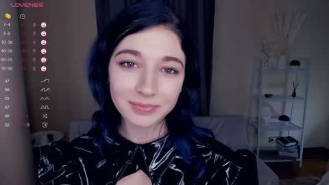 Lina online show from 01.15.25