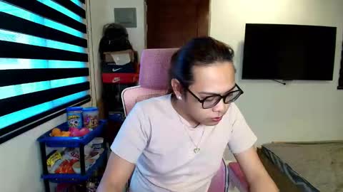 your_dreamgirlxxx69 online show from 02.28.26