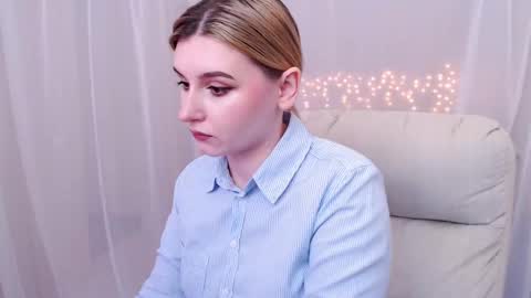 Freya online show from 03.02.25