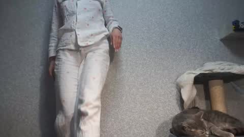 Meri  online show from 02.24.25