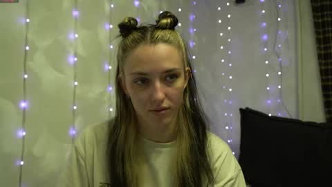 Meri  online show from 04.21.26