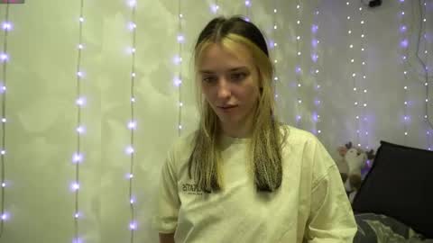 Meri  online show from 04.23.26