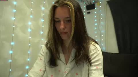 Meri  online show from 05.17.26