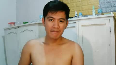 your_love_miaka online show from 04.16.26