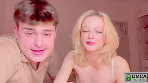 Snapshot of your_molly_mark chatting on 05.15.26 your_molly_mark online show from 05.15.26