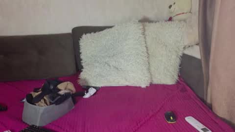 Snapshot of your_nylon_anna chatting on 09.10.25 Anna online show from 09.10.25