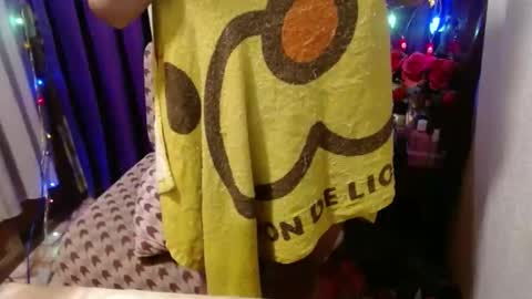 Snapshot of your_realpinay chatting on 01.12.25 your_realpinay online show from 01.12.25