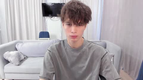 Snapshot of your_shy_guy chatting on 01.12.25 your_shy_guy online show from 01.12.25