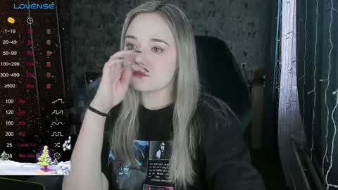 Molly online show from 12.19.24