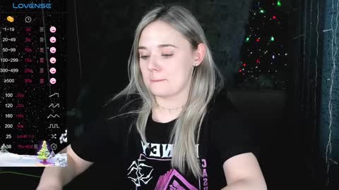 Molly online show from 01.03.25