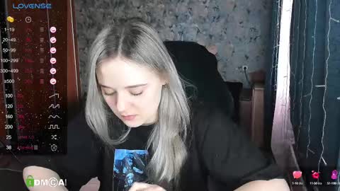 Molly online show from 02.26.25