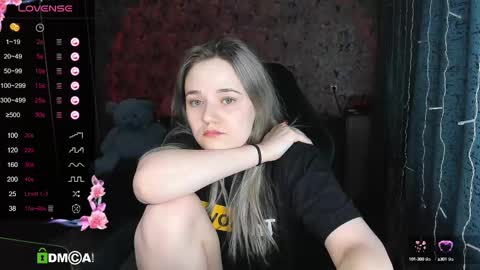 Molly online show from 03.10.25