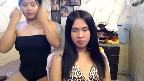 Snapshot of your_twinkletoes18 chatting on 05.23.26 your_twinkletoes18 online show from 05.23.26