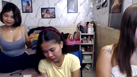 your_twinkletoes18 online show from 07.10.26