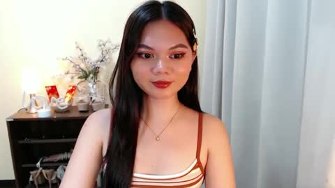 Hi its me Yna online show from 02.18.25