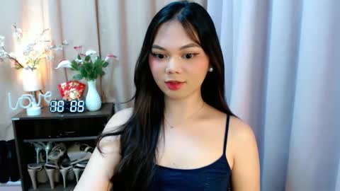 Hi its me Yna online show from 10.10.25