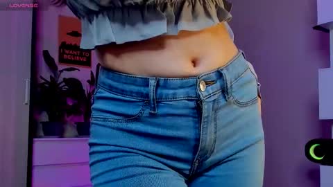 Anikka online show from 10.08.25