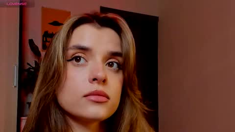 Anikka online show from 10.11.25