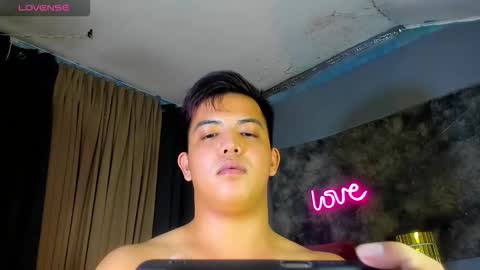 Snapshot of yourasian_bradley chatting on 02.03.26 yourasian_bradley online show from 02.03.26