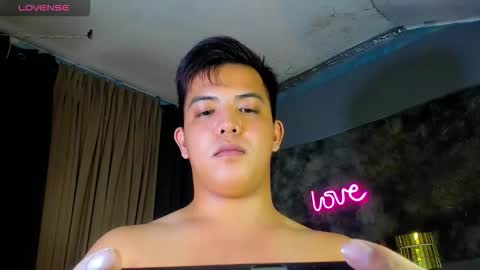 Snapshot of yourasian_bradley chatting on 02.03.26 yourasian_bradley online show from 02.03.26